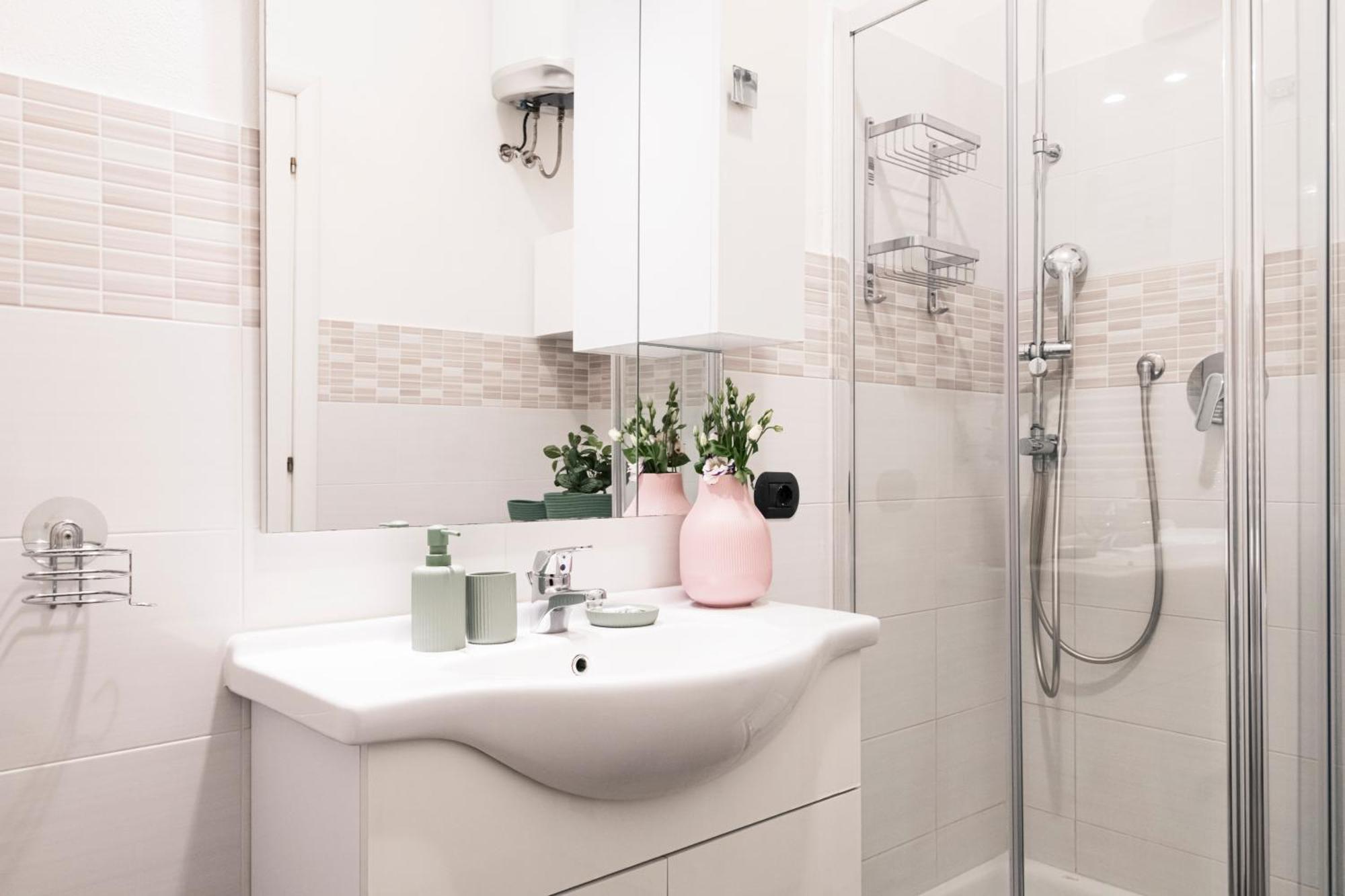 Cozy Apartament In Piazza 5 Giornate By Easylife Milano Dış mekan fotoğraf